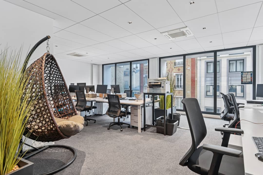Bureau opéré 17 Rue Louis Rouquier, Levallois-Perret