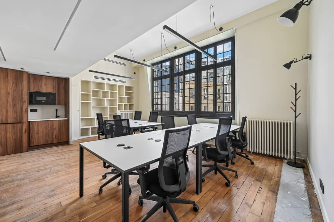 Bureau opéré 16 Rue de Bucarest, Paris – photo 5