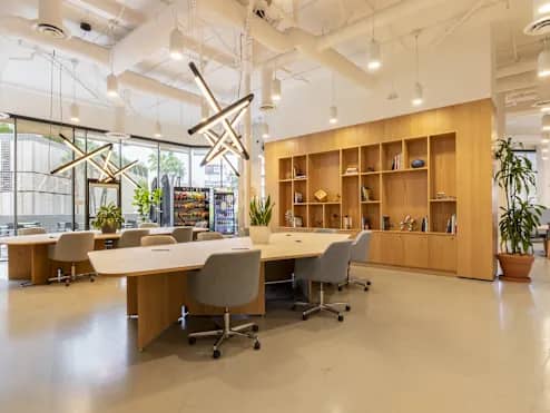 Coworking space at 1 Rue du Groupe d'Or, Blagnac – photo 5
