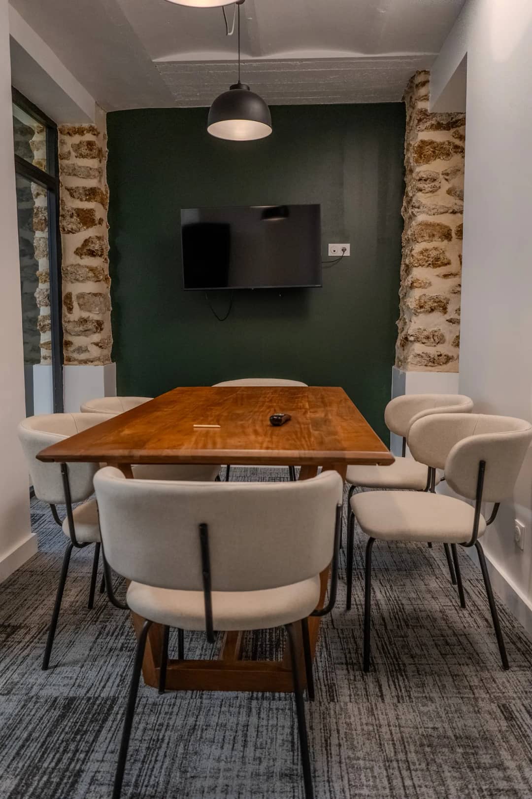 Managed office at 10-12 Rue Claude-Rodier, Paris