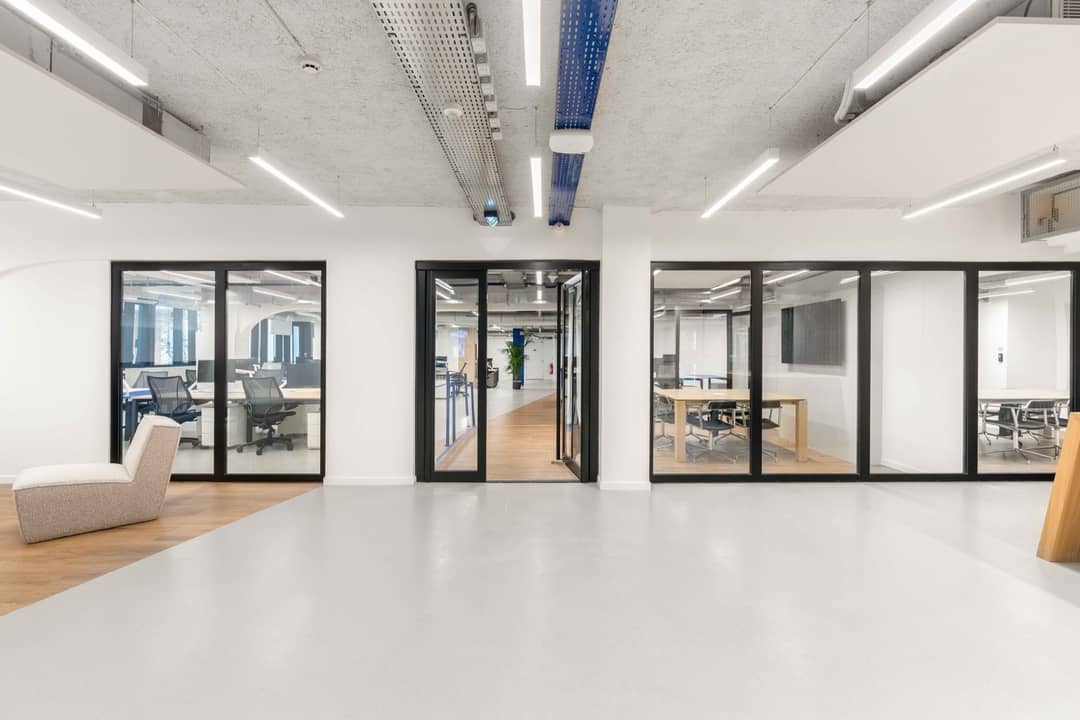 Bureau opéré 16 Rue Saint-Antoine, Paris