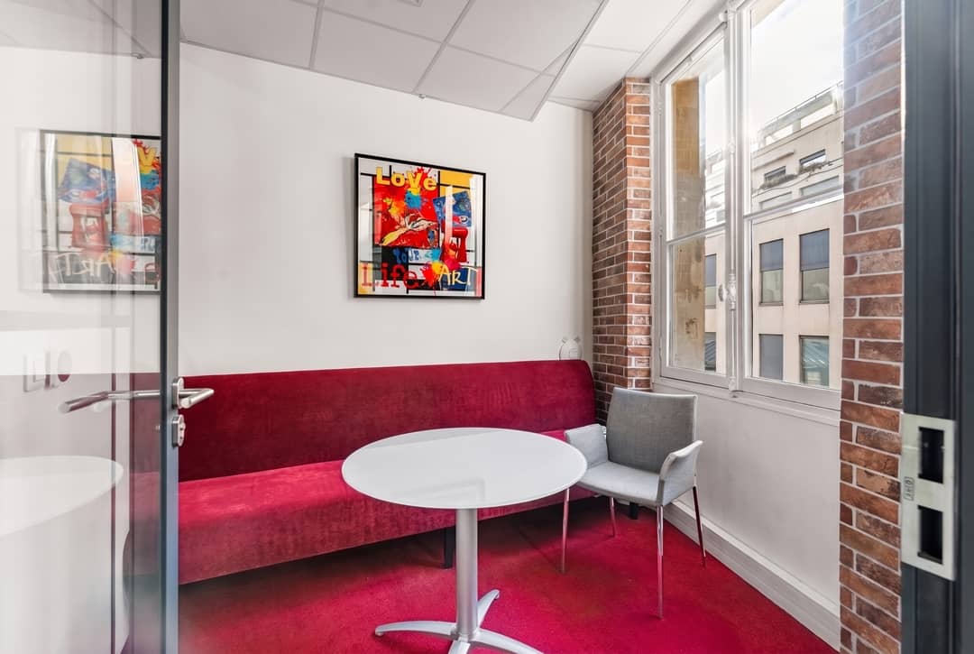 Bureau opéré 12 Rue Saint-Fiacre, Paris