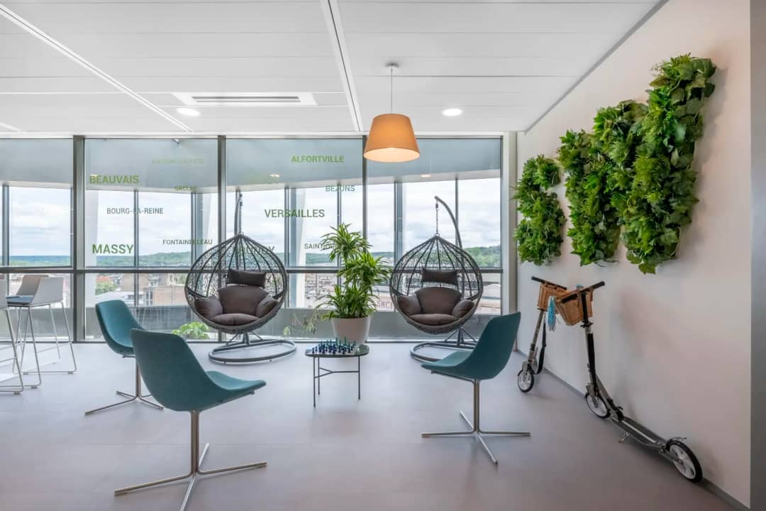 Coworking space at 212 Parv. Colonel Arnaud Beltrame, Versailles – photo 1