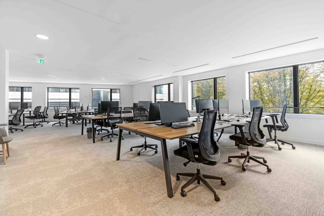 Bureau opéré 157 Rue Anatole France, Levallois-Perret – photo 4
