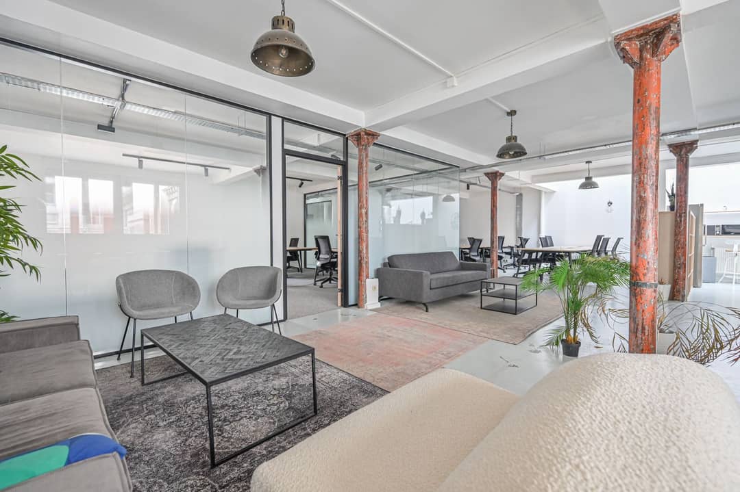 Bureau opéré 40 Rue Louis Blanc, Paris