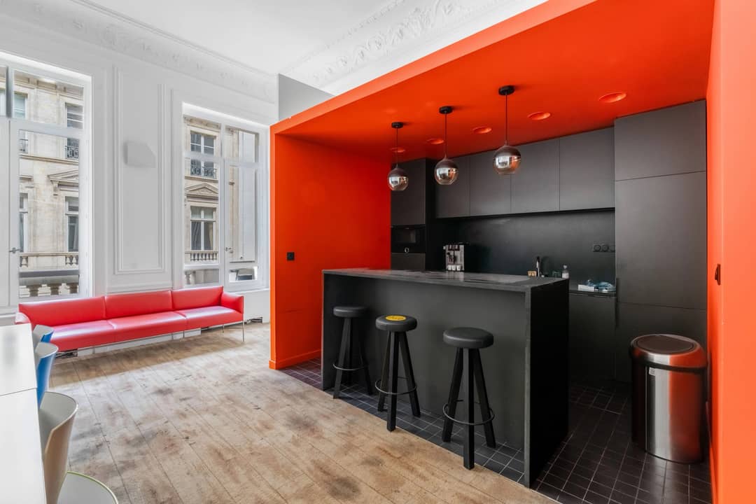 Managed office at 42 Rue de Bassano, Paris – photo 5