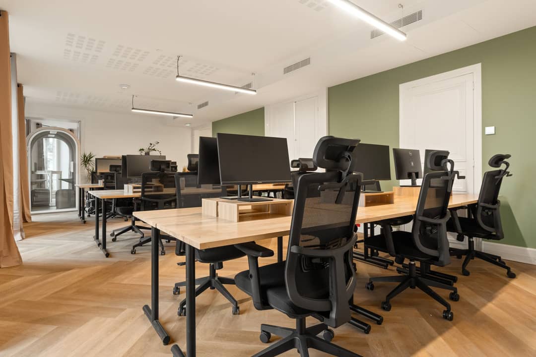 Bureau opéré 239 Rue Saint-Martin, Paris – photo 2