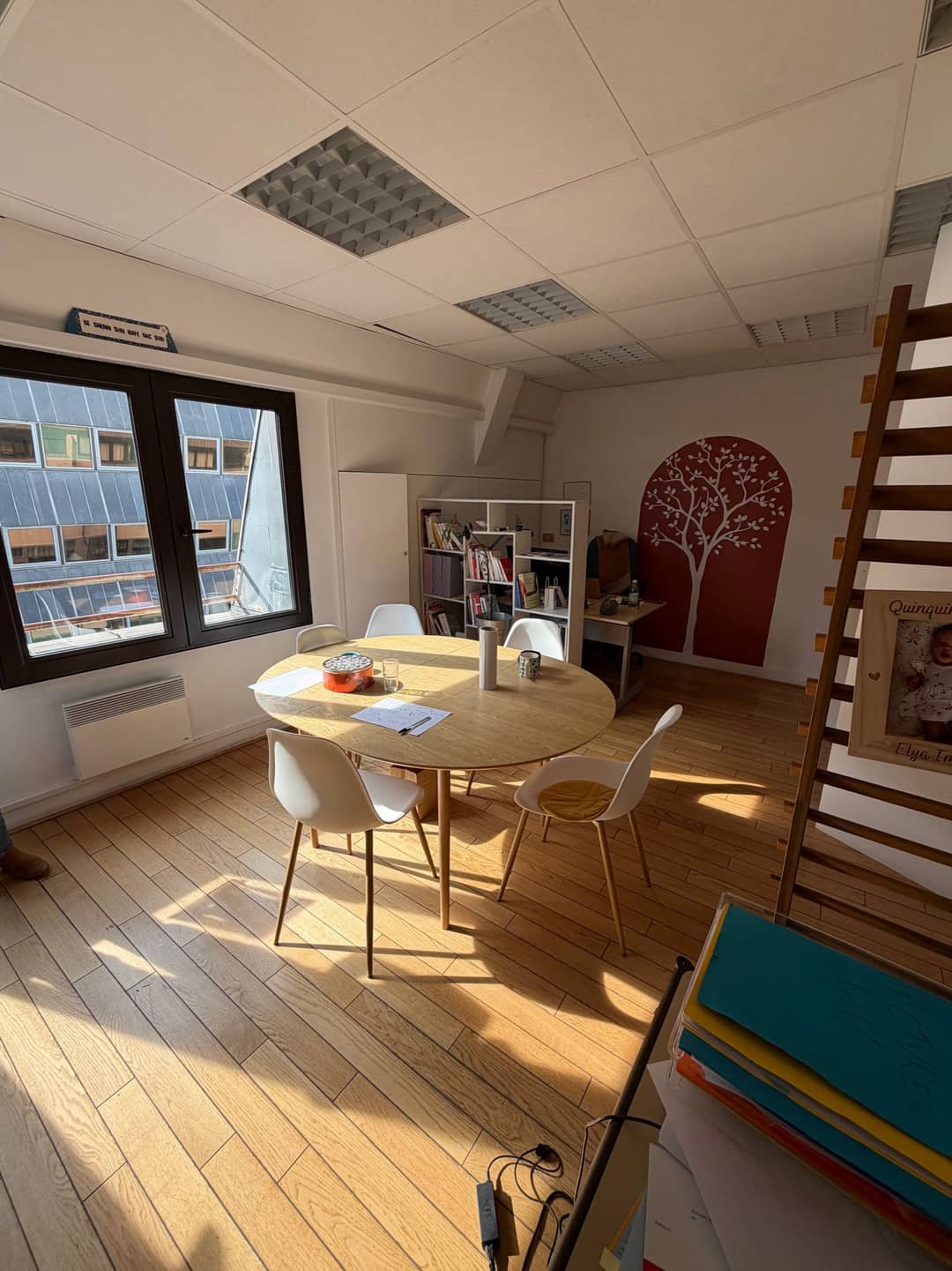 Bureau opéré 10 Rue des Terres-au-Curé, Paris
