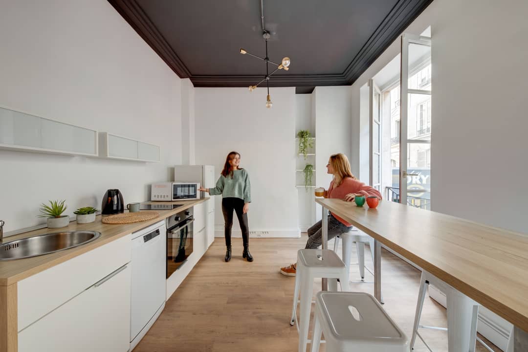 Bureau opéré 17 Rue Martel, Paris