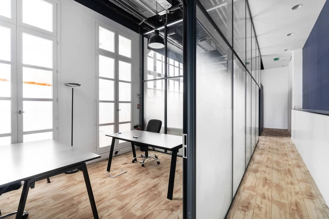 Managed office at 42 Rue de Bassano, Paris – photo 3