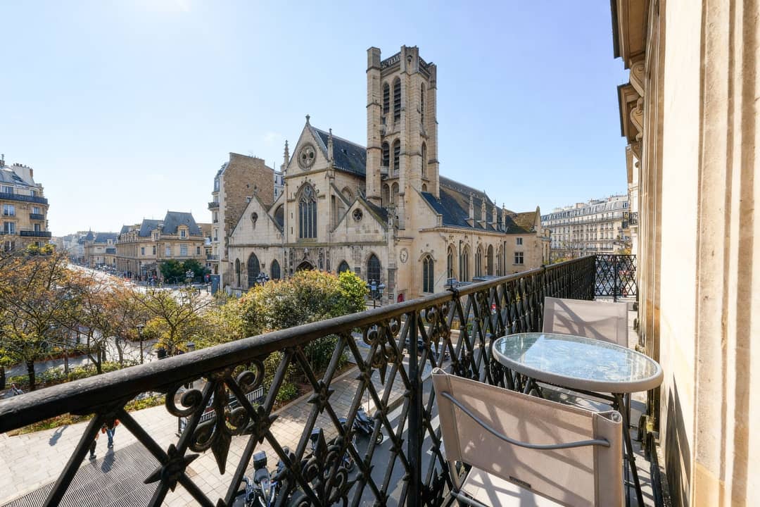 Bureau opéré 239 Rue Saint-Martin, Paris