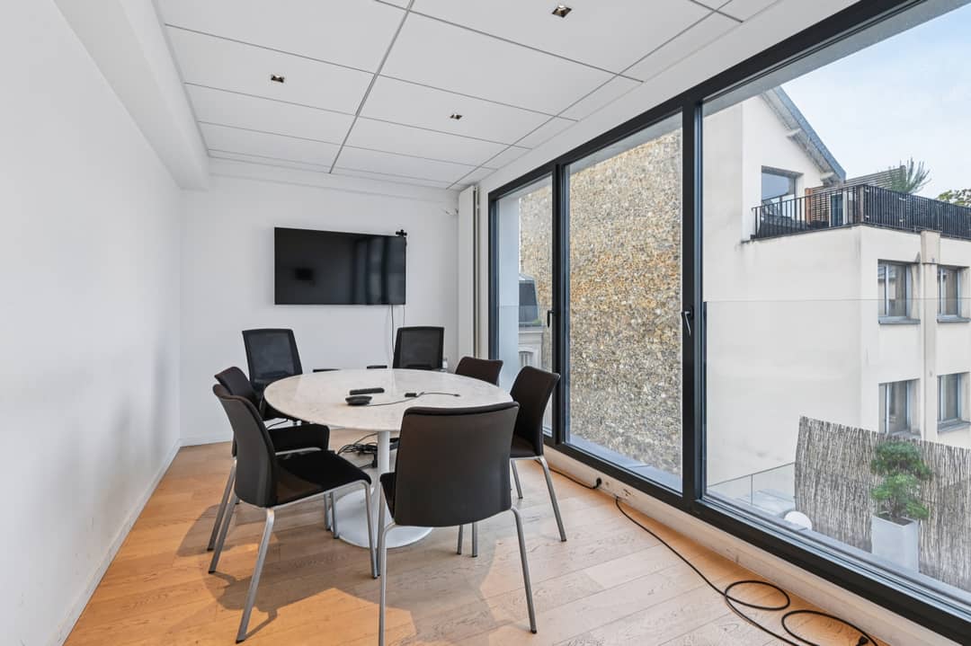Bureau opéré 17 Rue Louis Rouquier, Levallois-Perret