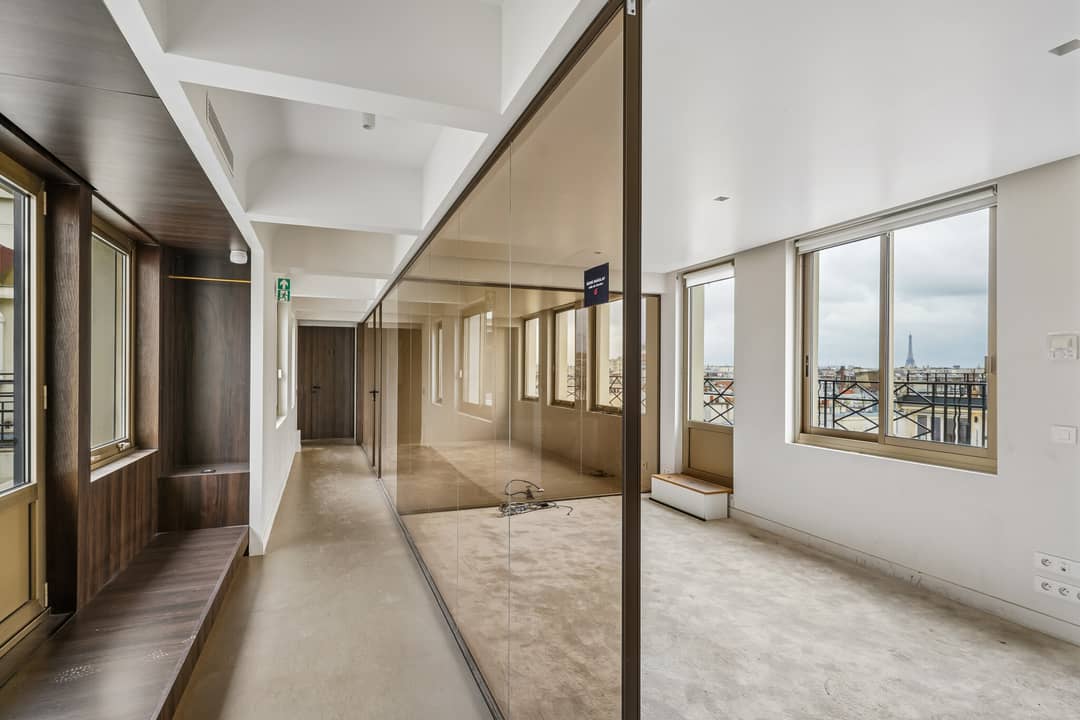 Bureau opéré 60 Rue d'Hauteville, Paris