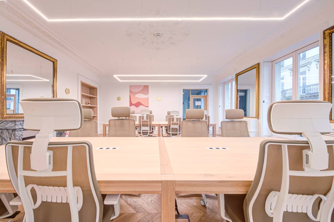 Bureau opéré 37 Rue du Faubourg Poissonnière, Paris – photo 2