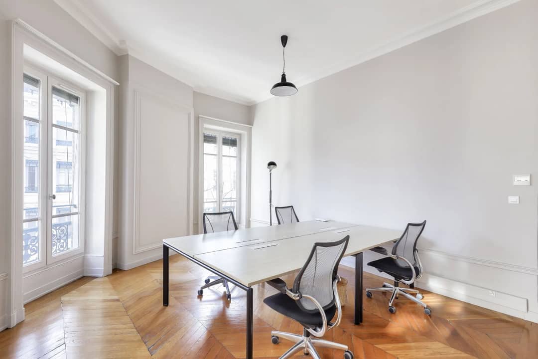 Bureau opéré 10 Rue de la République, Lyon – photo 5