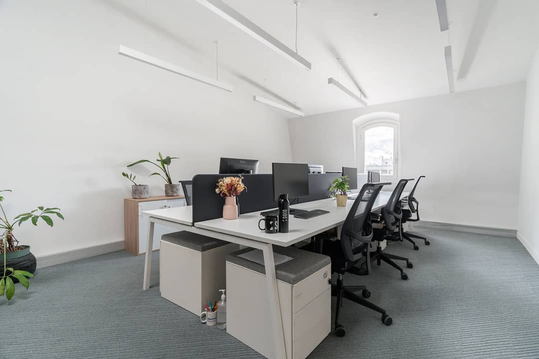 Managed office at 19 Rue de Calais, Paris – photo 2