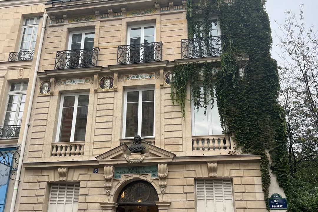Bureau opéré 6 Rue du Fouarre, Paris