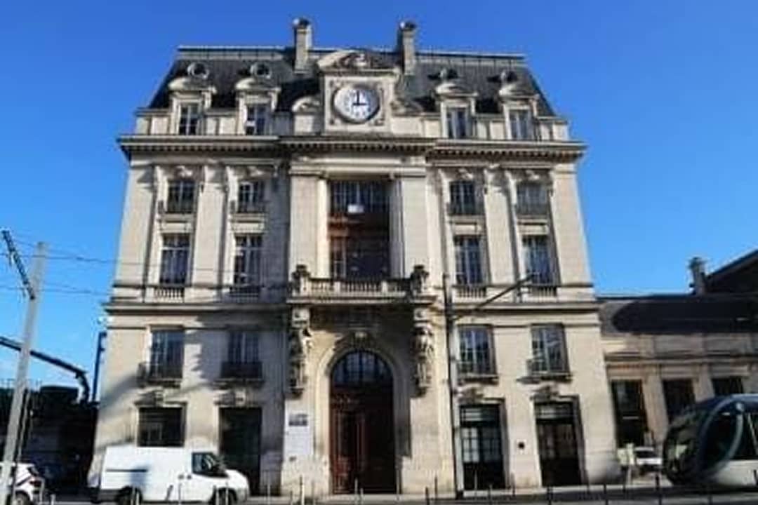 Coworking space at Bordeaux Saint-Jean, Bordeaux – photo 5