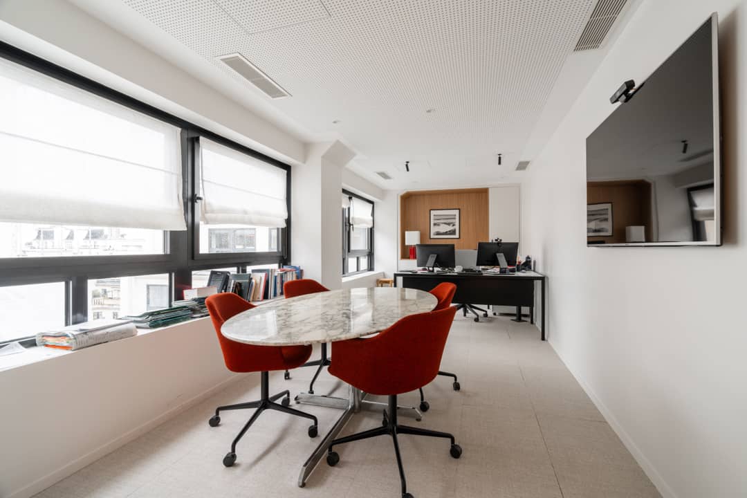 Bureau opéré d'exception 19 Rue Cognacq Jay, Paris – photo 3
