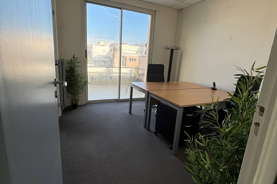 Coworking space at 293-295 Bd Saint-Denis, Courbevoie – photo 1