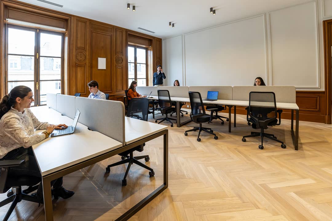 Managed office at 5 Rue Royale, Paris