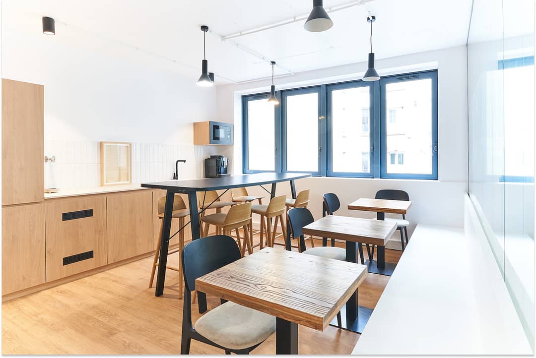 Bureau opéré 18 Rue d'Hauteville, Paris