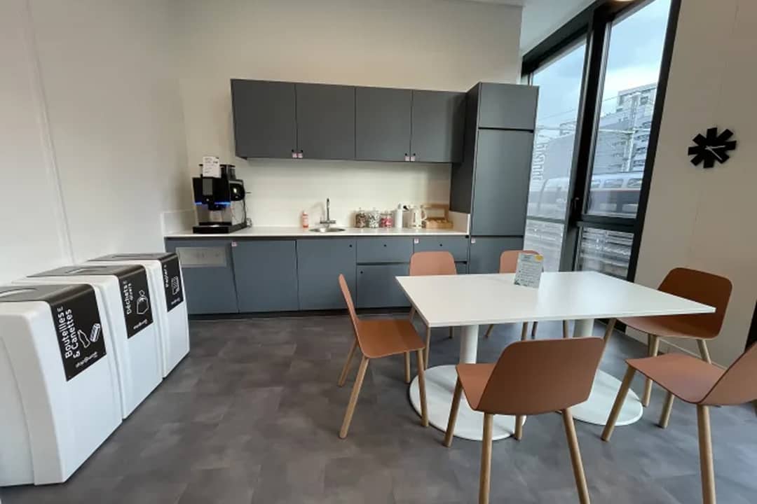 Centre de coworking 25 Allée Rose Dieng-Kuntz, Paris – photo 5