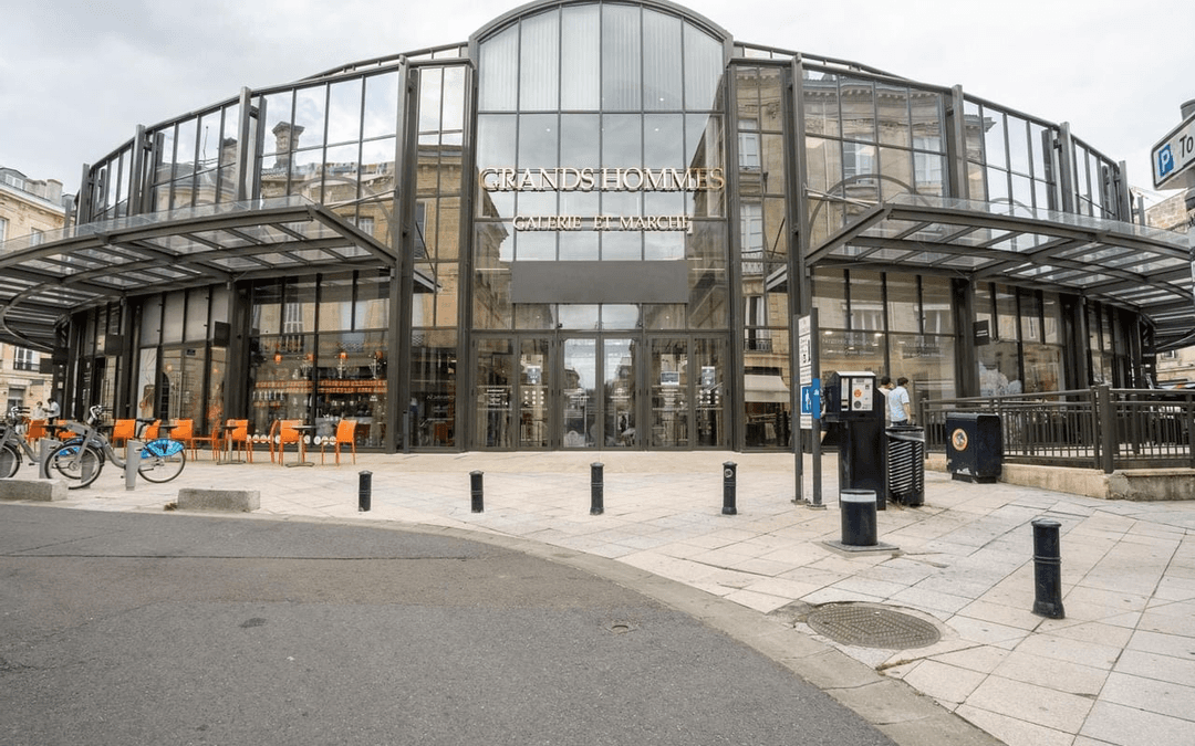 Coworking space at Place des Grands Hommes, Bordeaux