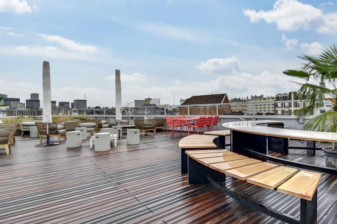 Coworking space at 19 Rue d'Amiens, Lille – photo 5