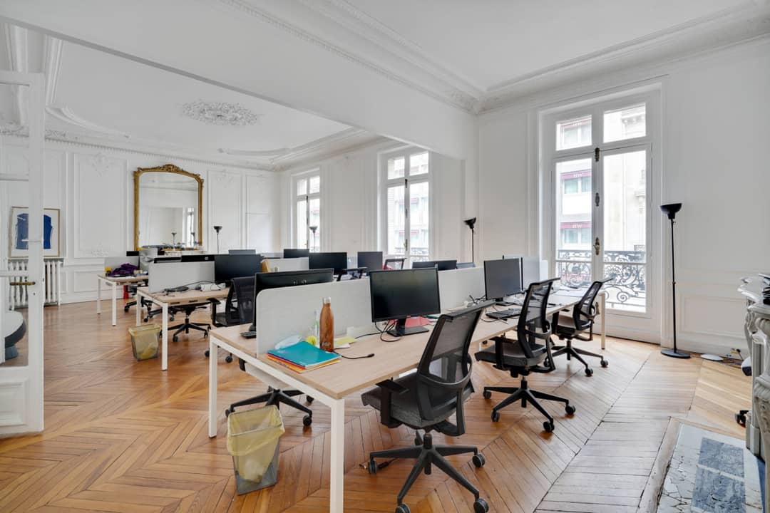 Managed office at 4 Rue de Berri, Paris