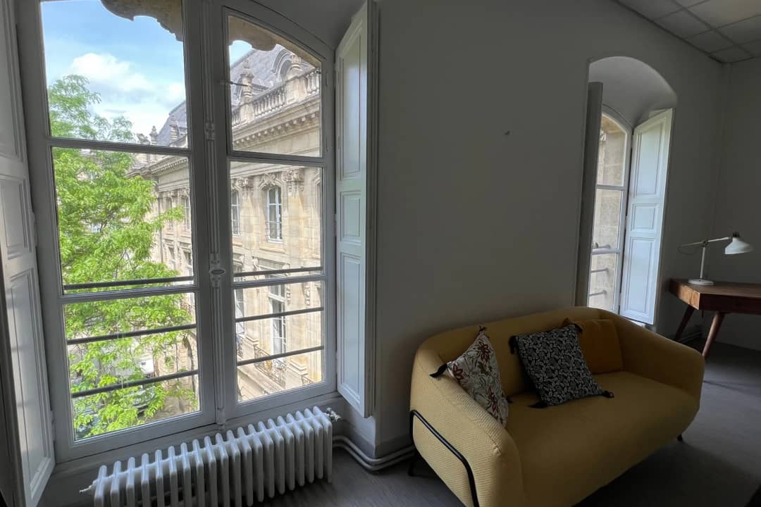 Managed office at 12 Place de la Bourse, Bordeaux – photo 2