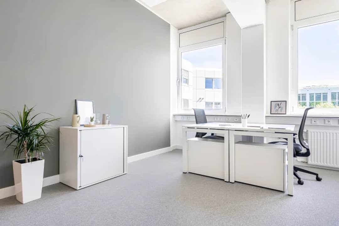 Coworking space at 27-29 Rue de Bassano, Paris