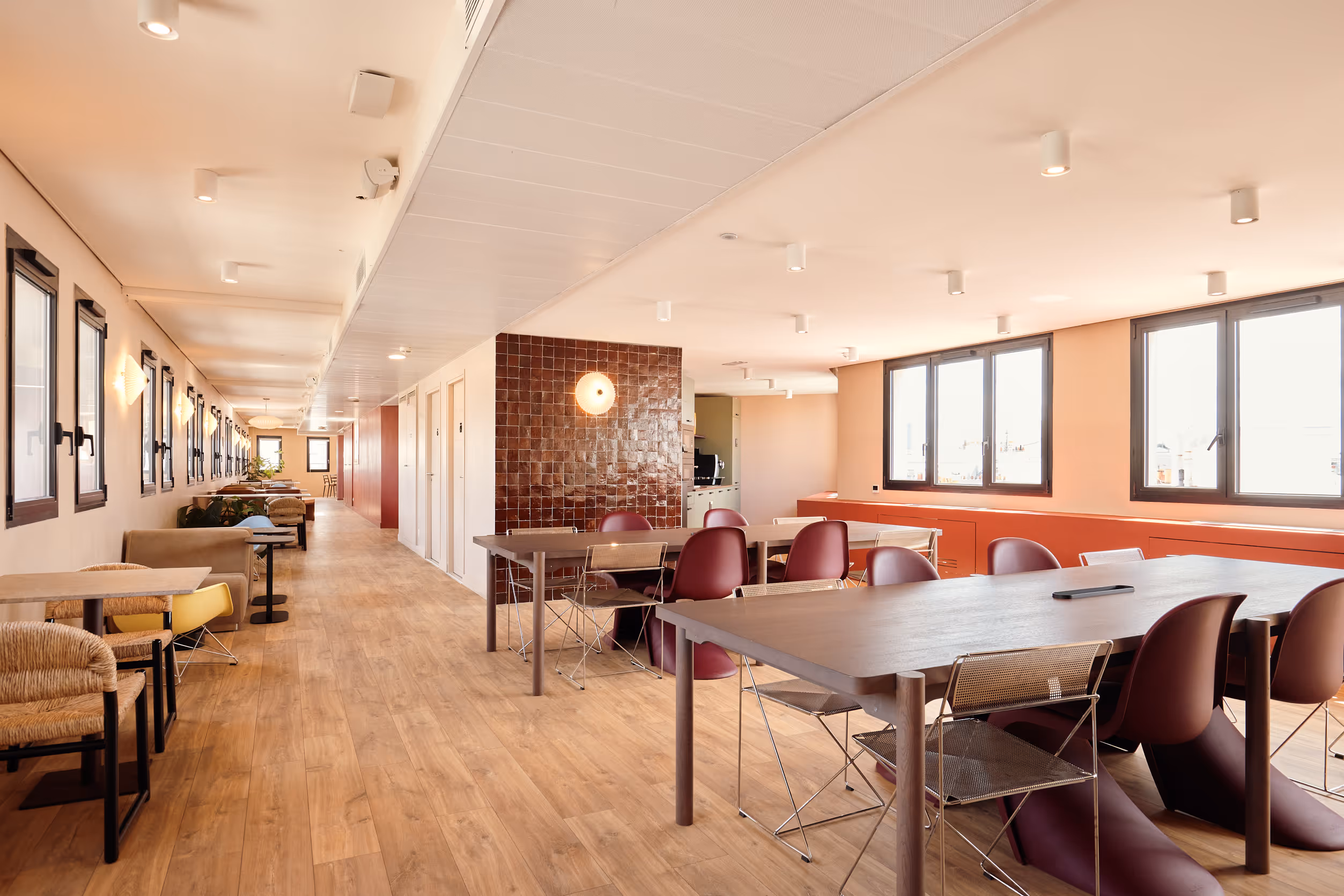 Coworking space at 2 Rue de Laborde, Paris – photo 2