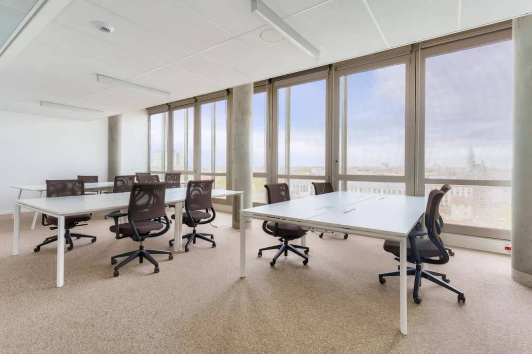 Coworking space at 52 Quai de Paludate, Bordeaux