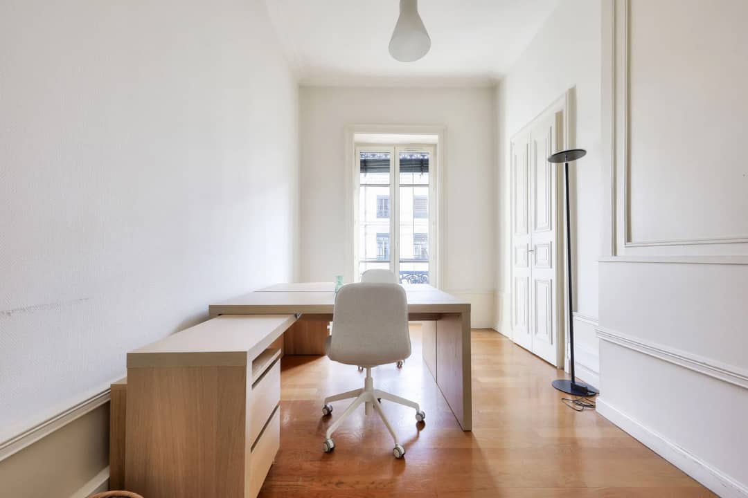 Bureau opéré 10 Rue de la République, Lyon – photo 4