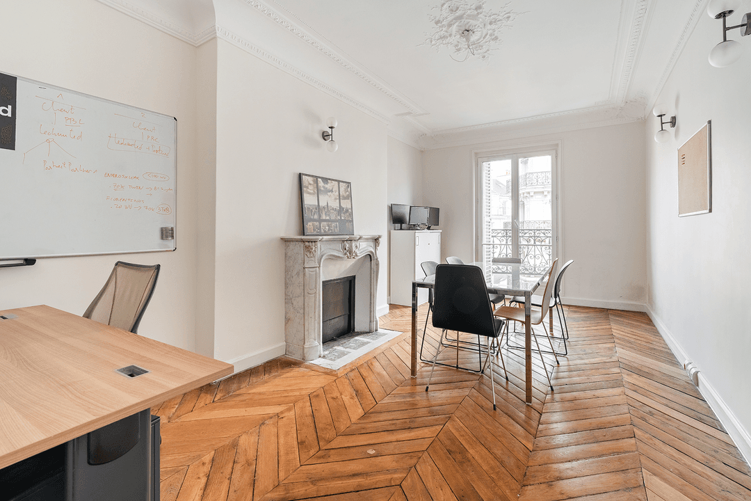 Managed office at 12 Rue La Fayette, Paris