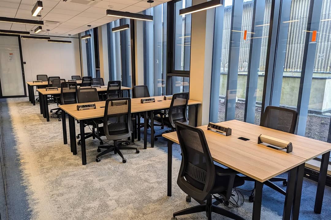 Coworking space at 25 Avenue Raymonde Chauvet, Nantes