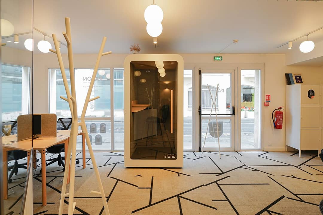 Coworking space at 2 Rue Pierre Sauvage, Compiègne – photo 3