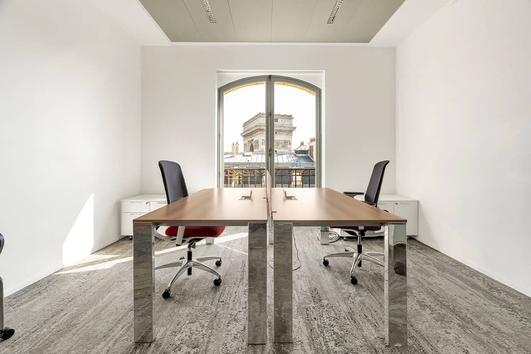 Bureau opéré 9 Rue de Presbourg, Paris – photo 1