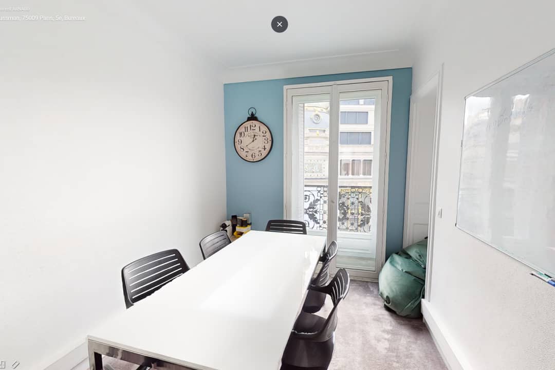 Coworking space at 72 Boulevard Haussmann, Paris