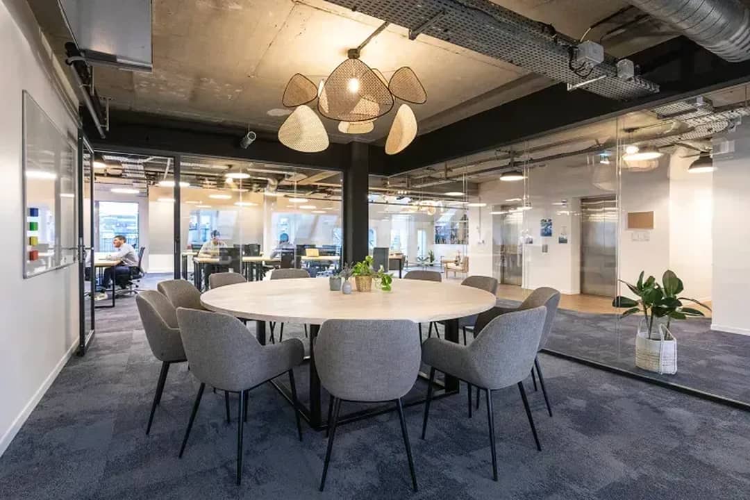 Bureau opéré 151 Rue Saint Denis, Paris – photo 2