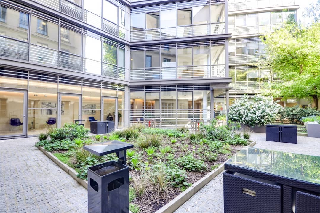 Coworking space at 26 / 28 Rue de Londres, Paris