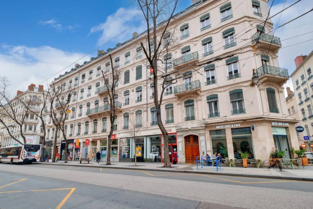 Bureau opéré 9 Rue de la République, Lyon – photo 2