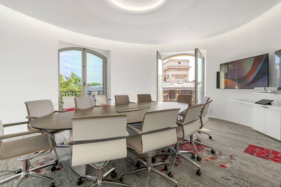 Bureau opéré 9 Rue de Presbourg, Paris