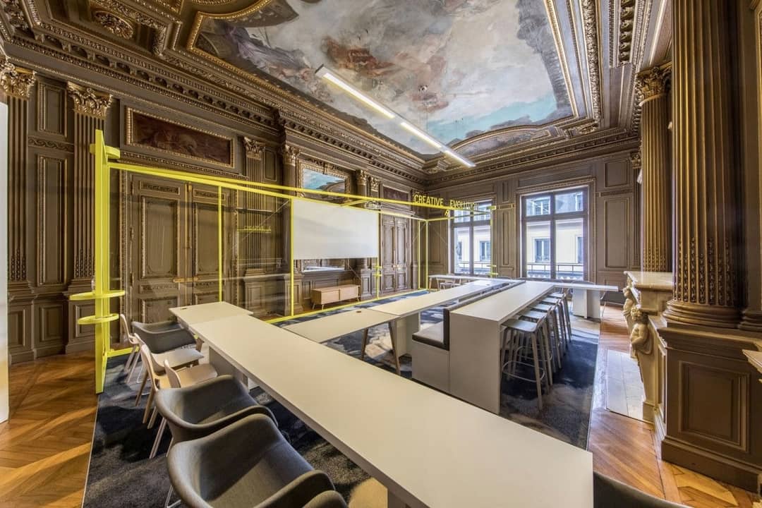 Coworking space at 16 rue Washington, Paris – photo 2
