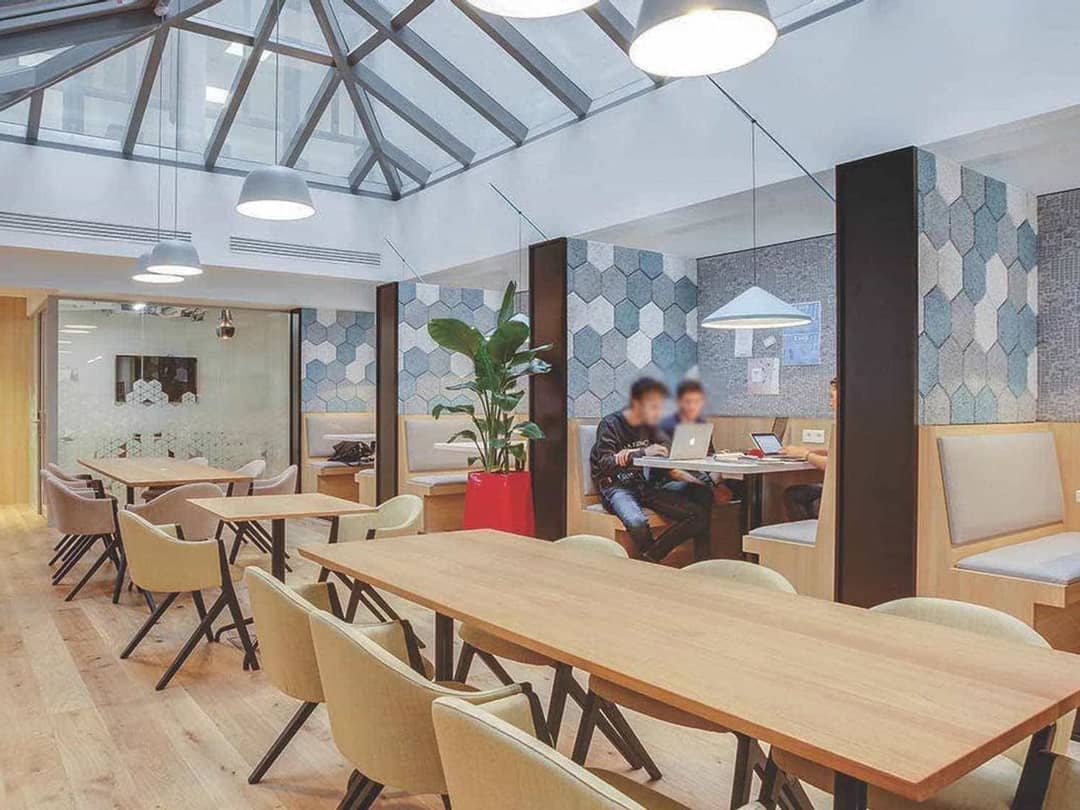 Coworking space at 17 Rue Saint-Fiacre, Paris