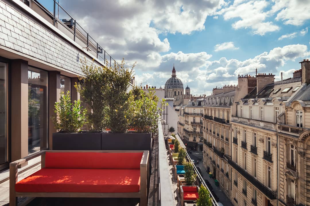Premium business centre at 44/46 Rue de la Bienfaisance, Paris