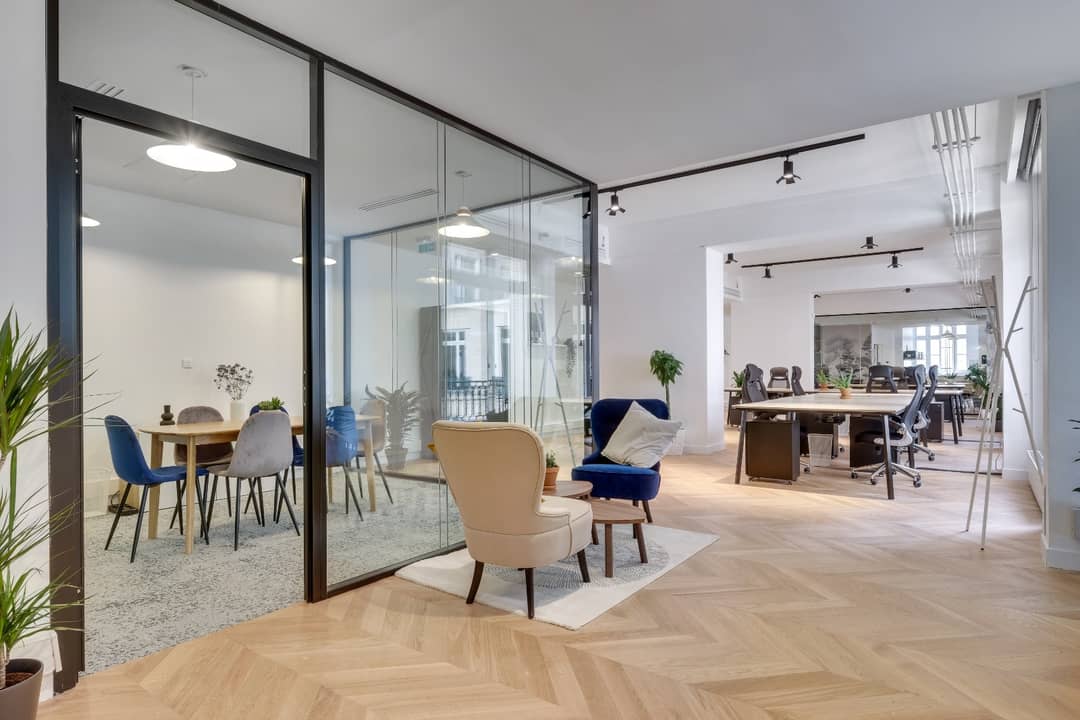 Bureau opéré 39 Avenue Victor Hugo, Paris – photo 2