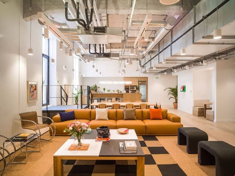 Coworking space at 18 Rue de Navarin, Paris