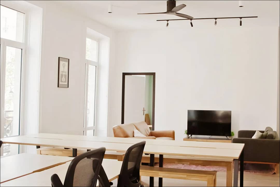 Managed office at 19 Boulevard Saint-Denis, Paris – photo 4